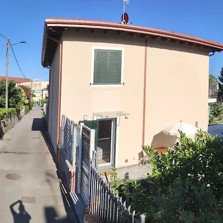 Mauta Holiday House 度假居 斯培西亚